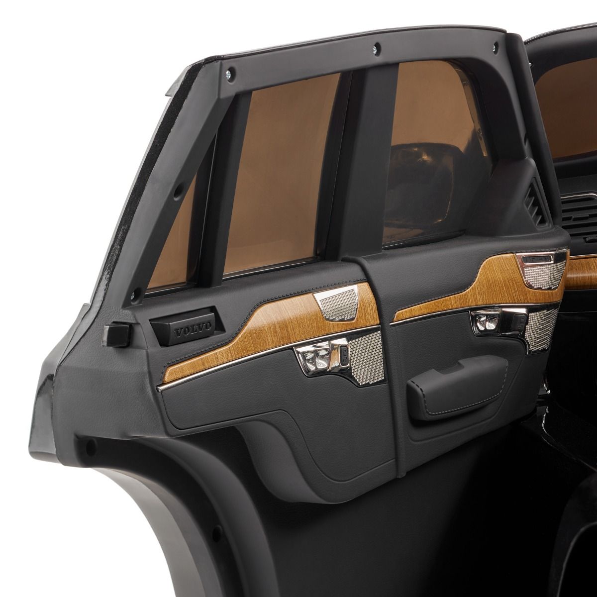 Elektro-Aufsitz-Volvo XC90, schwarz, doppelter Ledersitz, MP3-Player mit  Bluetooth- und USB-Eingang, zu öffnende Türen und Motorhaube,  12-V-10-Ah-Batterie, EVA-Räder, gefederte Achsen, 2,4-GHz-Fernbedienung,  Lizenziert