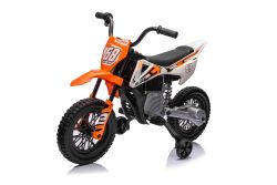 Elektrisches Aufsitzfahrzeug MOTOCROSS, Orange, 12-V-Batterie, weiche EVA-Räder, Ledersitz, 2 x 25-W-Motor, Federung, Metallrahmen, MP3-Player mit Bluetooth, Hilfsräder